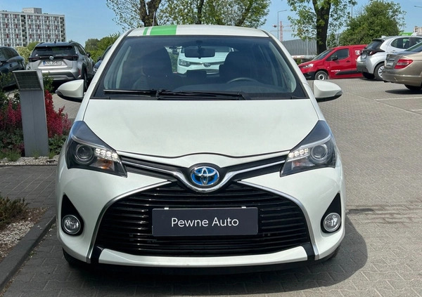 Toyota Yaris cena 46300 przebieg: 95160, rok produkcji 2014 z Poznań małe 232